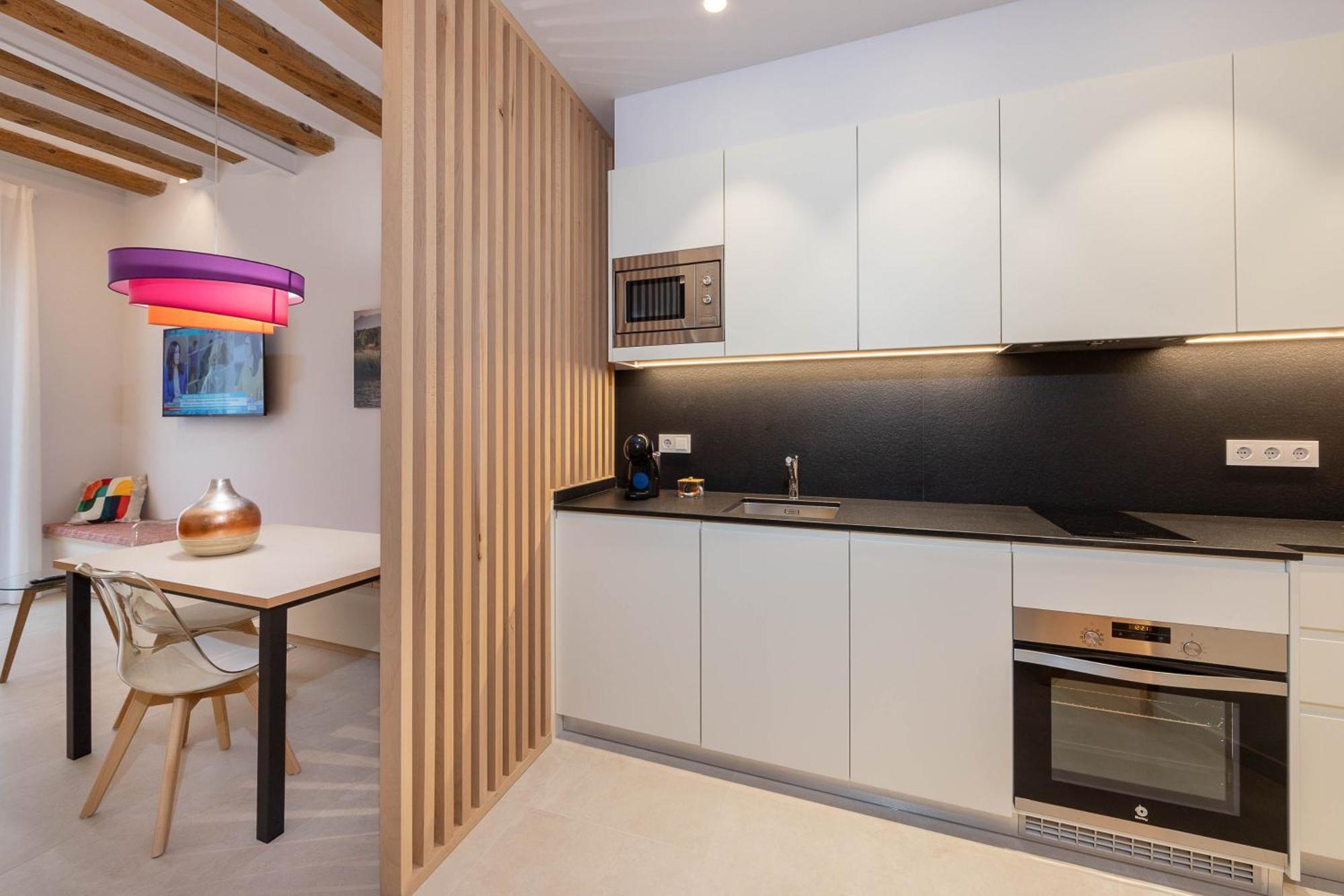 C&C Apartments ฟิกวยเรส ภายนอก รูปภาพ