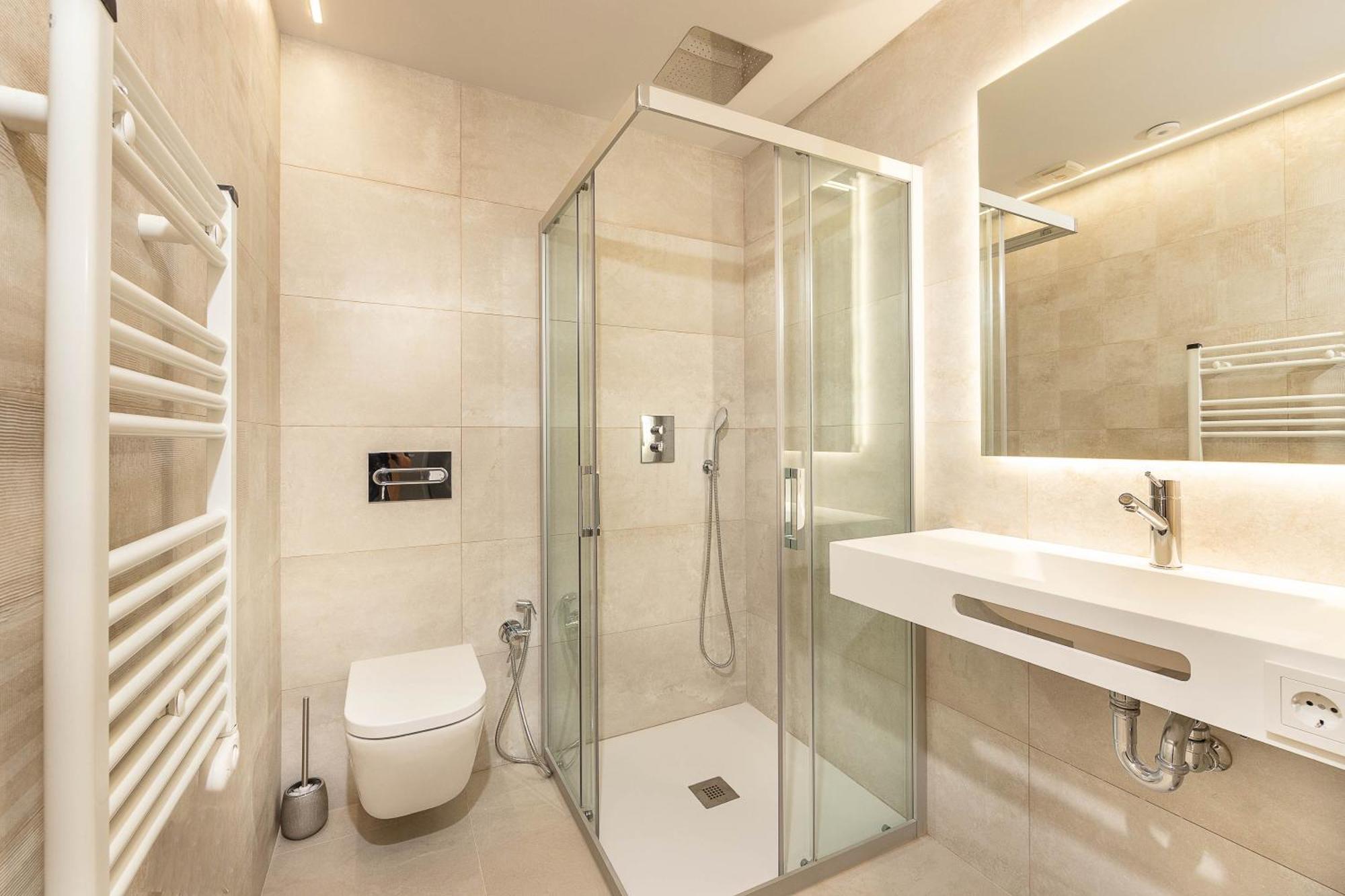 C&C Apartments ฟิกวยเรส ภายนอก รูปภาพ