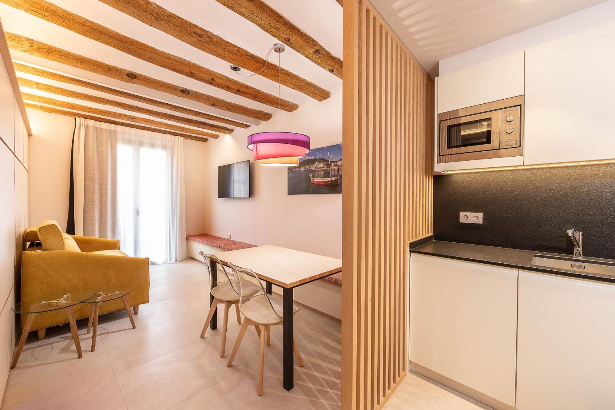 C&C Apartments ฟิกวยเรส ภายนอก รูปภาพ
