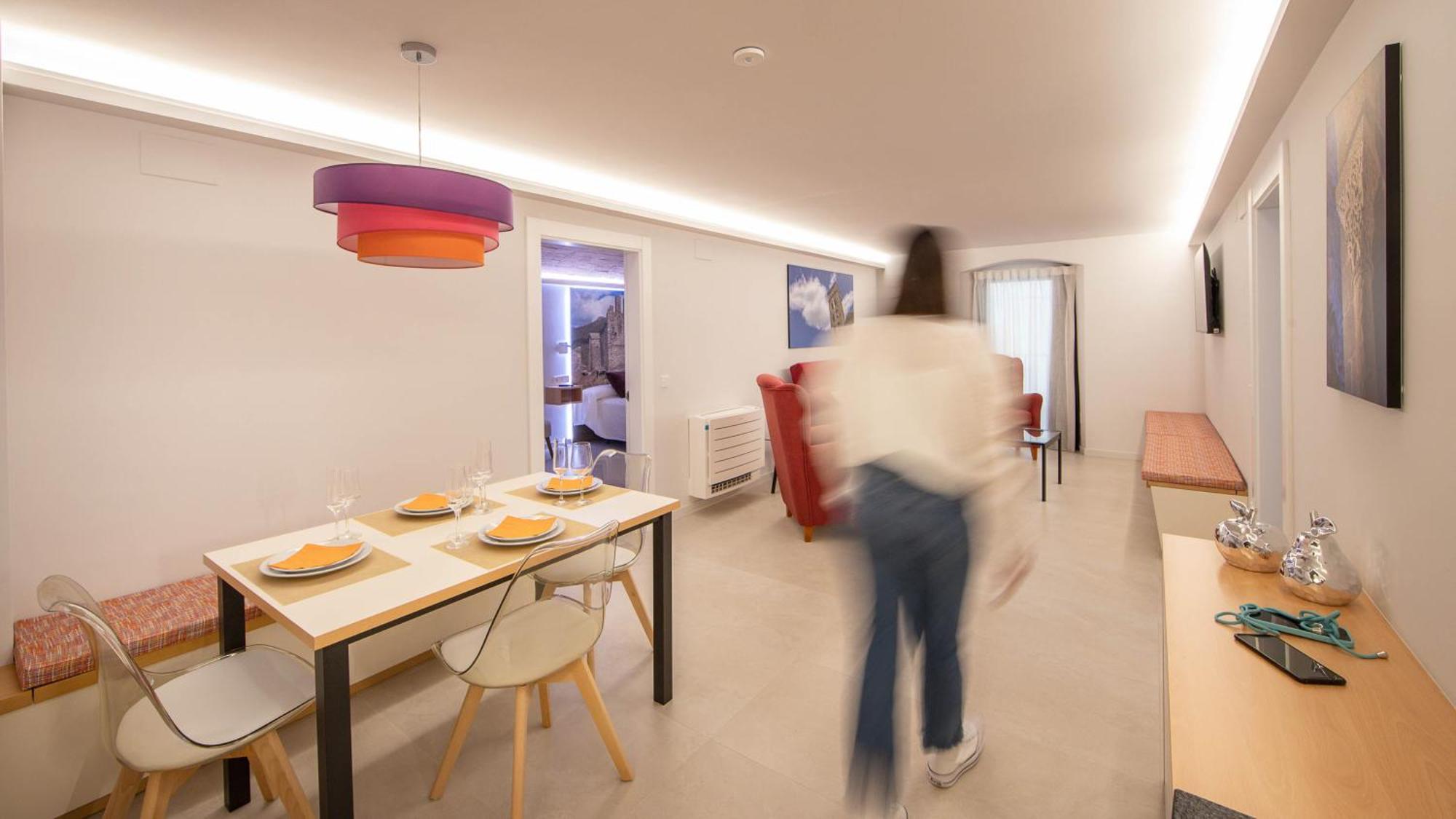 C&C Apartments ฟิกวยเรส ภายนอก รูปภาพ