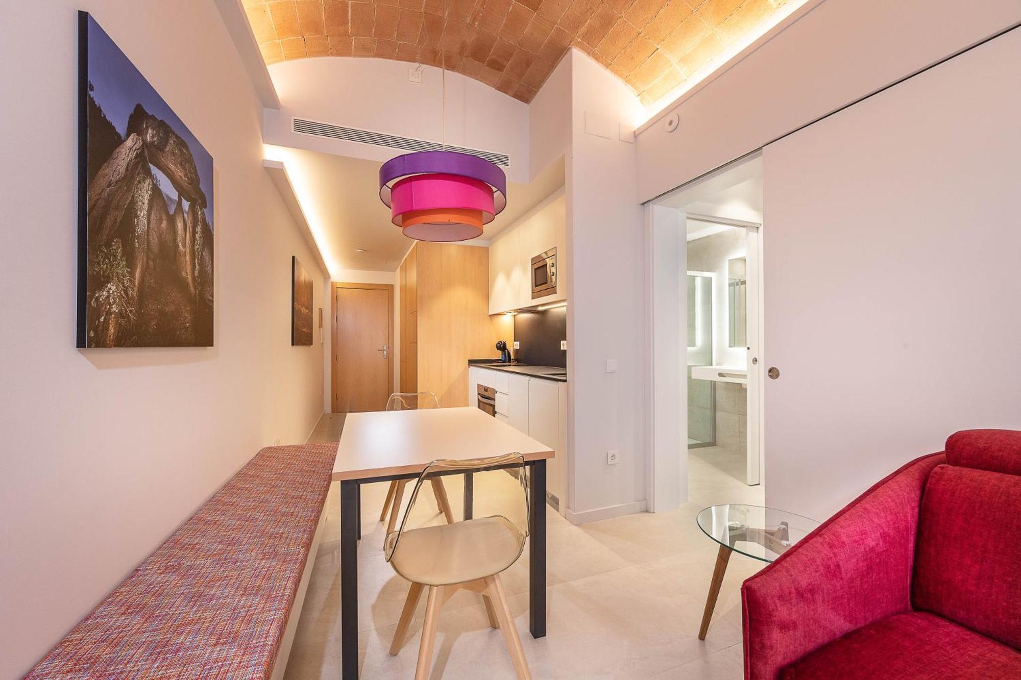 C&C Apartments ฟิกวยเรส ภายนอก รูปภาพ